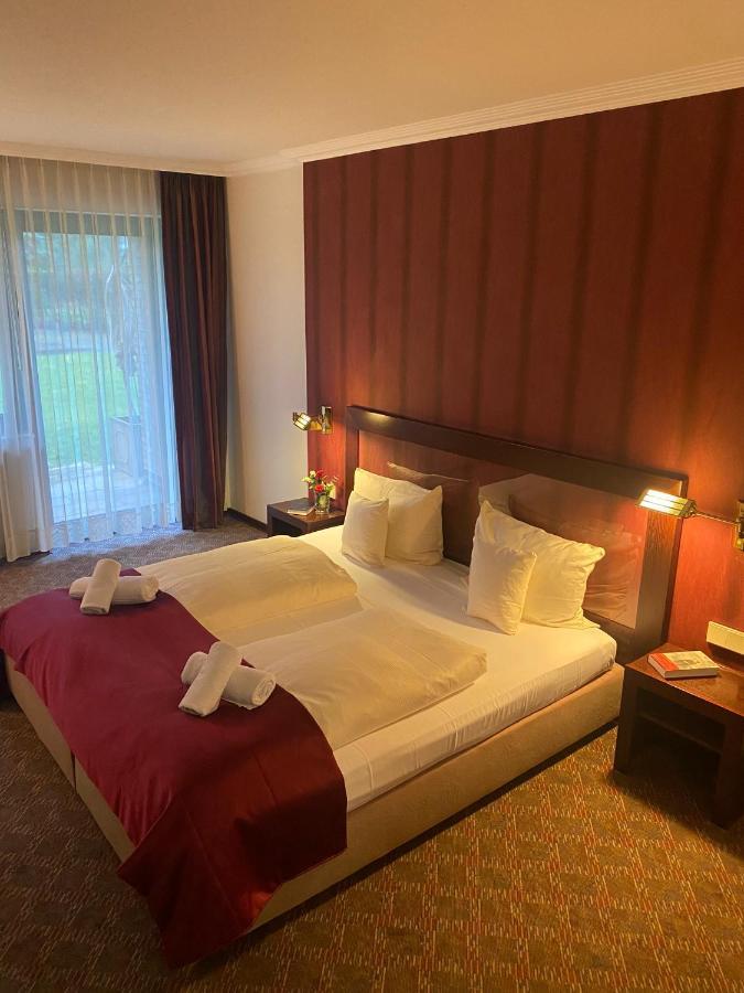 Hotel Villa Sophia ヴァーレンドルフ エクステリア 写真